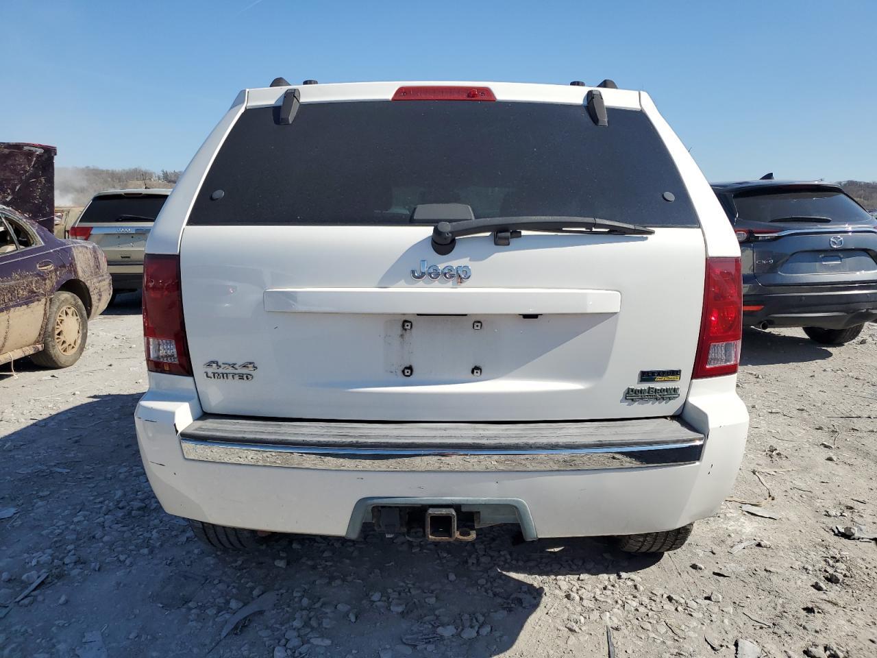 2007 Jeep Grand Cherokee Limited - Image 6