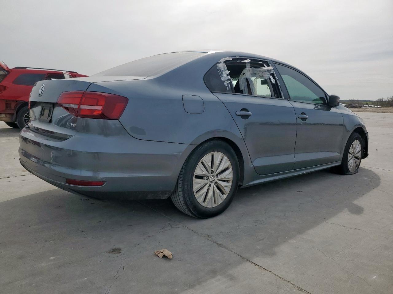 2016 Volkswagen Jetta S - Фото 3