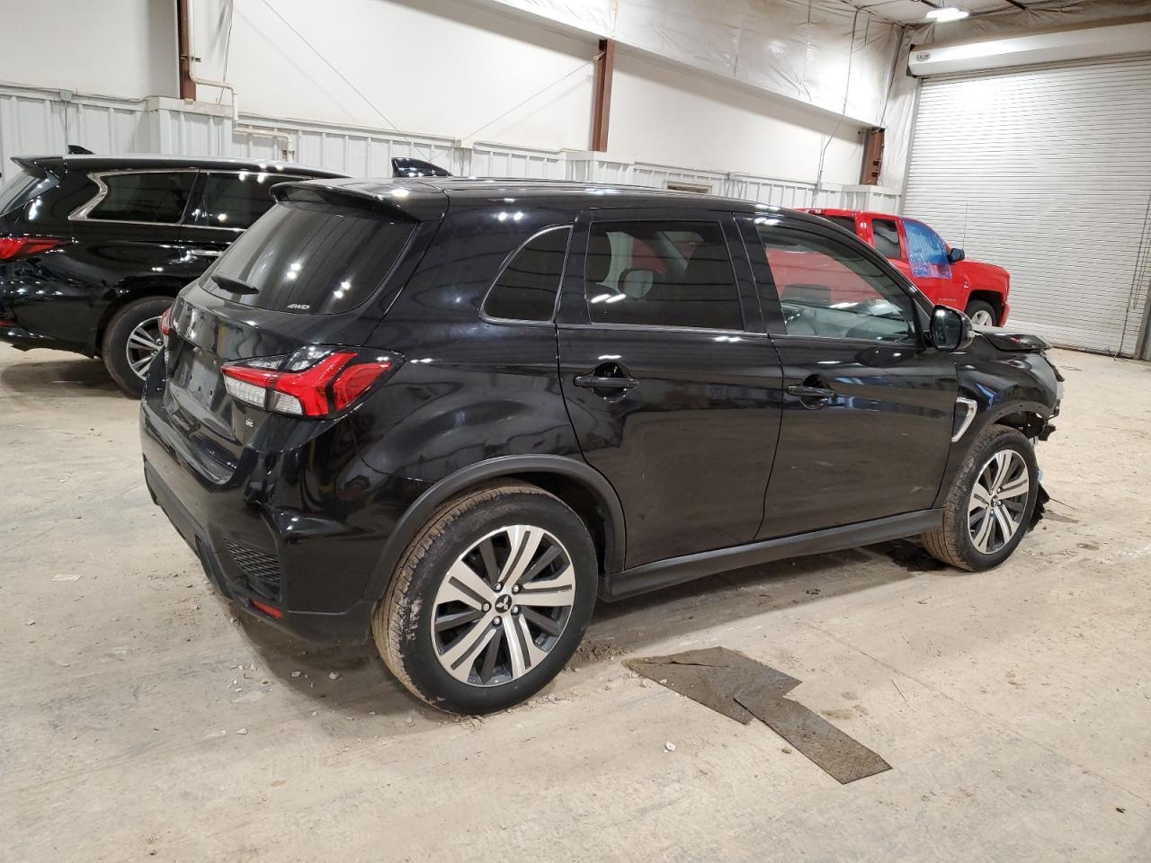 2021 Mitsubishi Outlander Sport Es - Фото 3