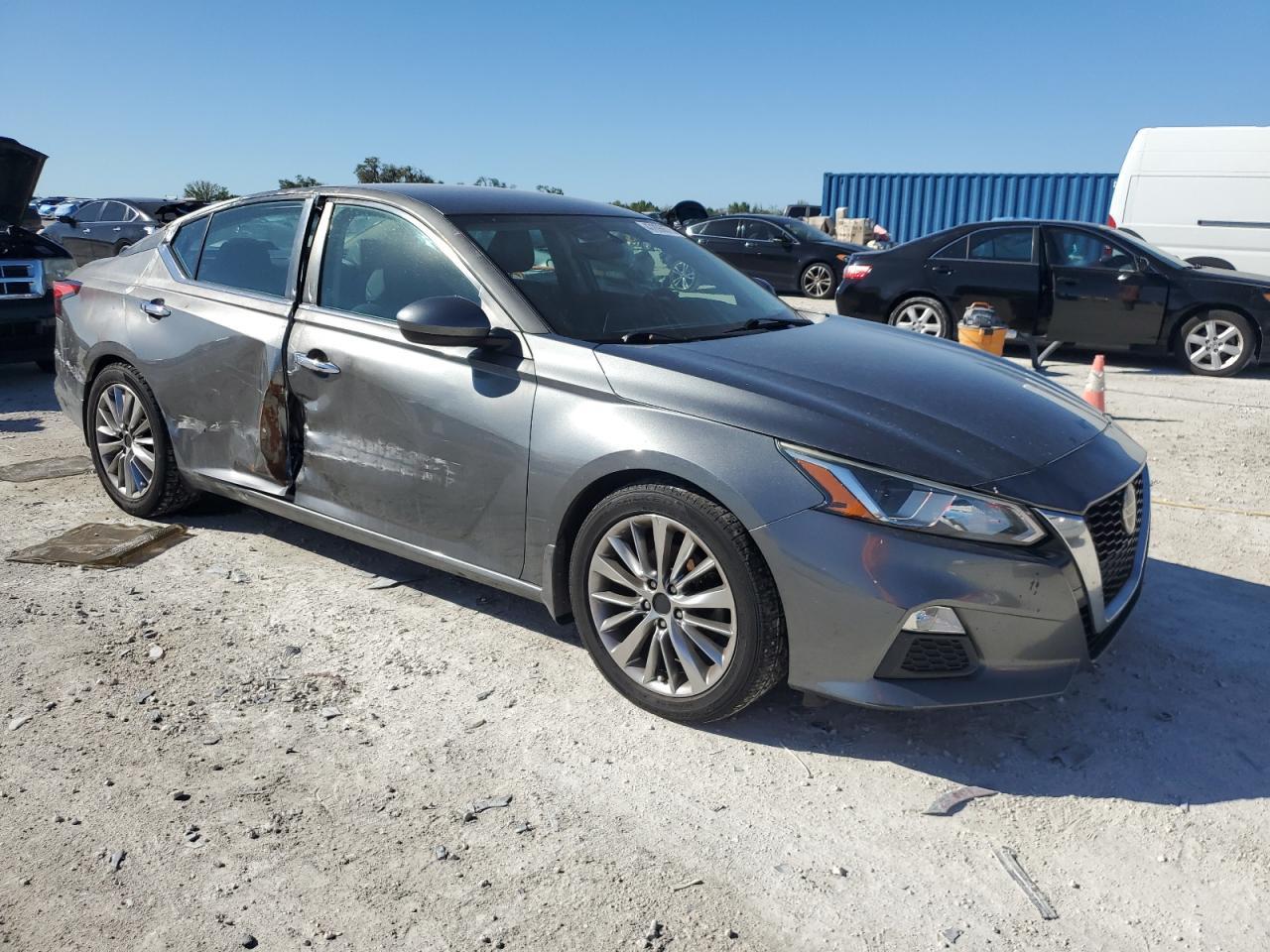 2019 Nissan Altima S - Фото 4