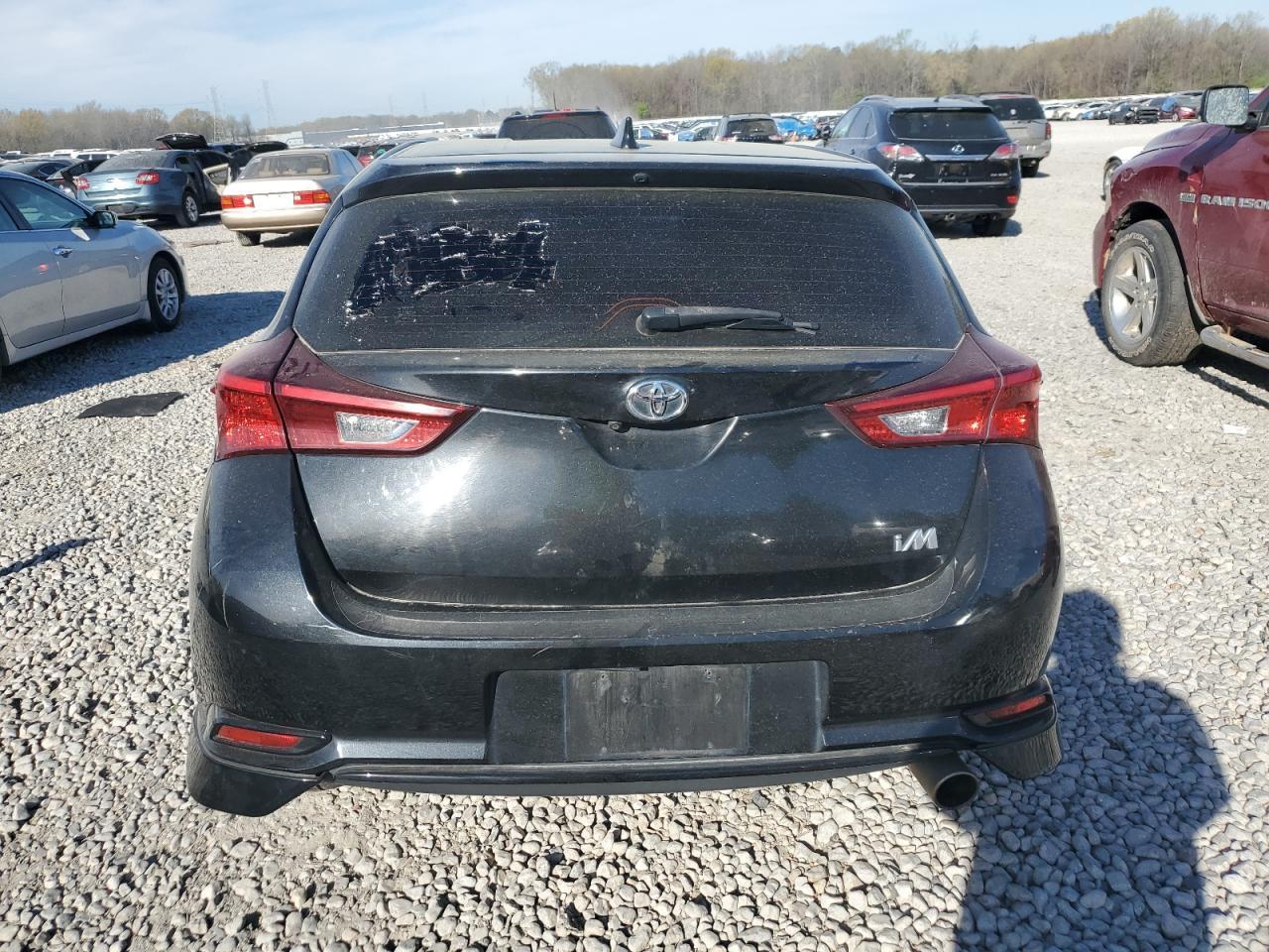 2017 Toyota Corolla Im - Фото 6