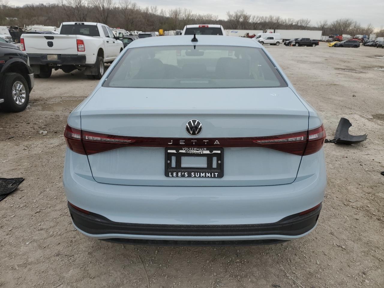 2025 Volkswagen Jetta Sport - Image 6