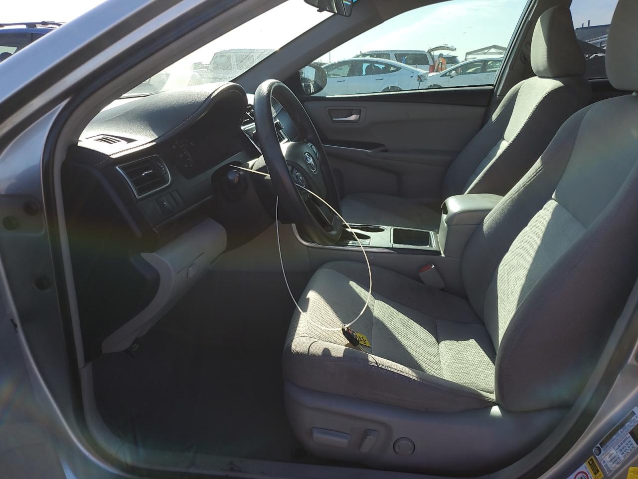 2015 Toyota Camry Le - Фото 7