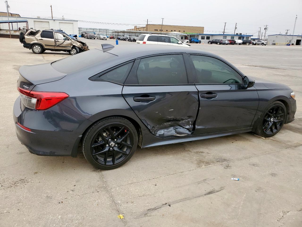 2023 Honda Civic Sport - Фото 3