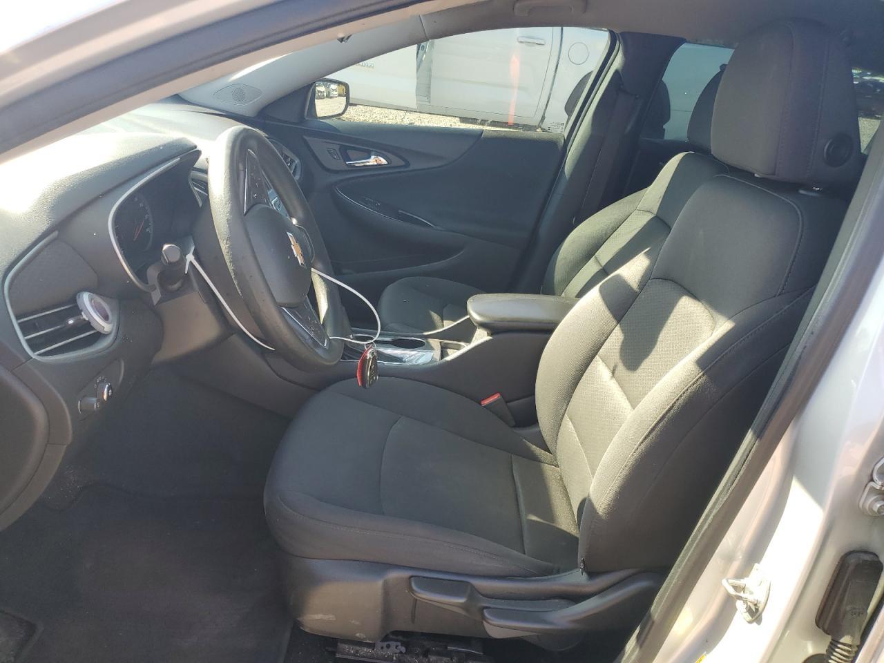 2017 Chevrolet Malibu Ls - Image 7