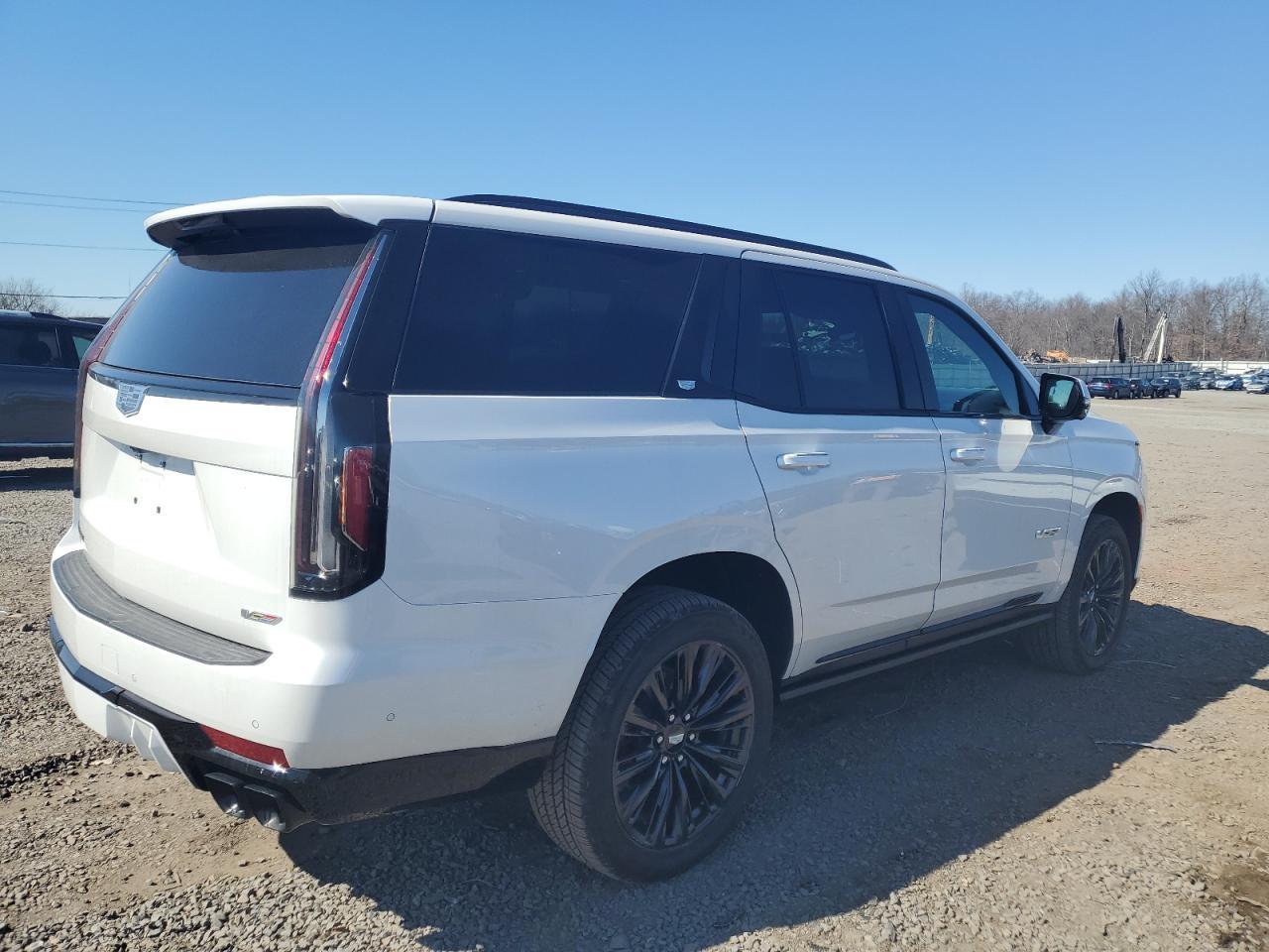 2024 Cadillac Escalade V - Фото 3