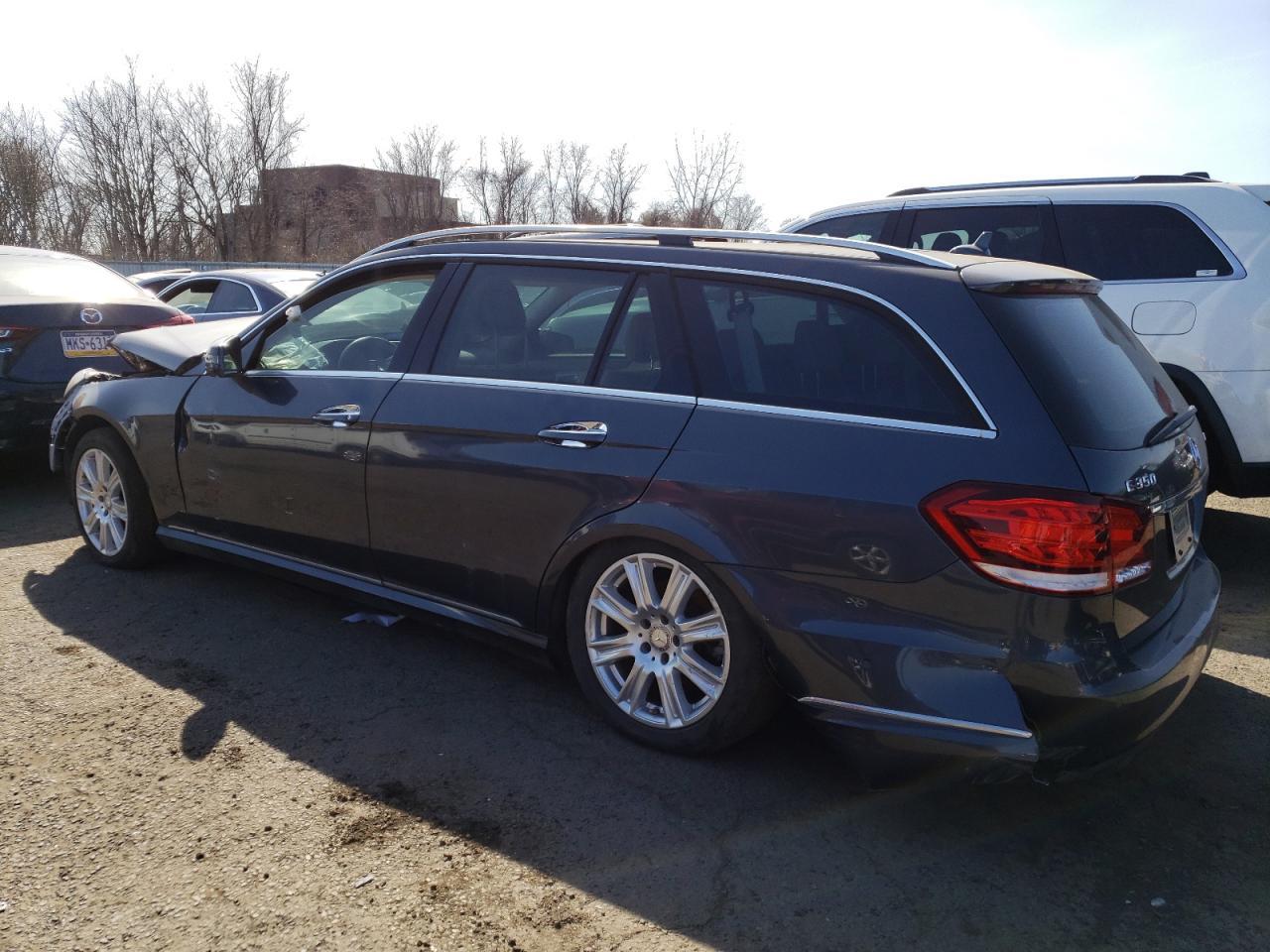 2014 Mercedes-Benz E 350 4Matic Wagon - Фото 2