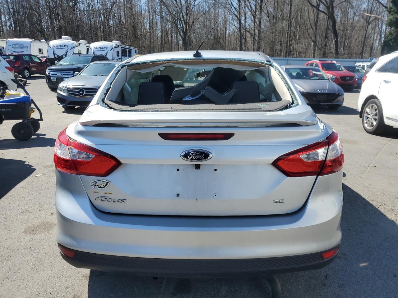 2014 Ford Focus Se - Фото 6