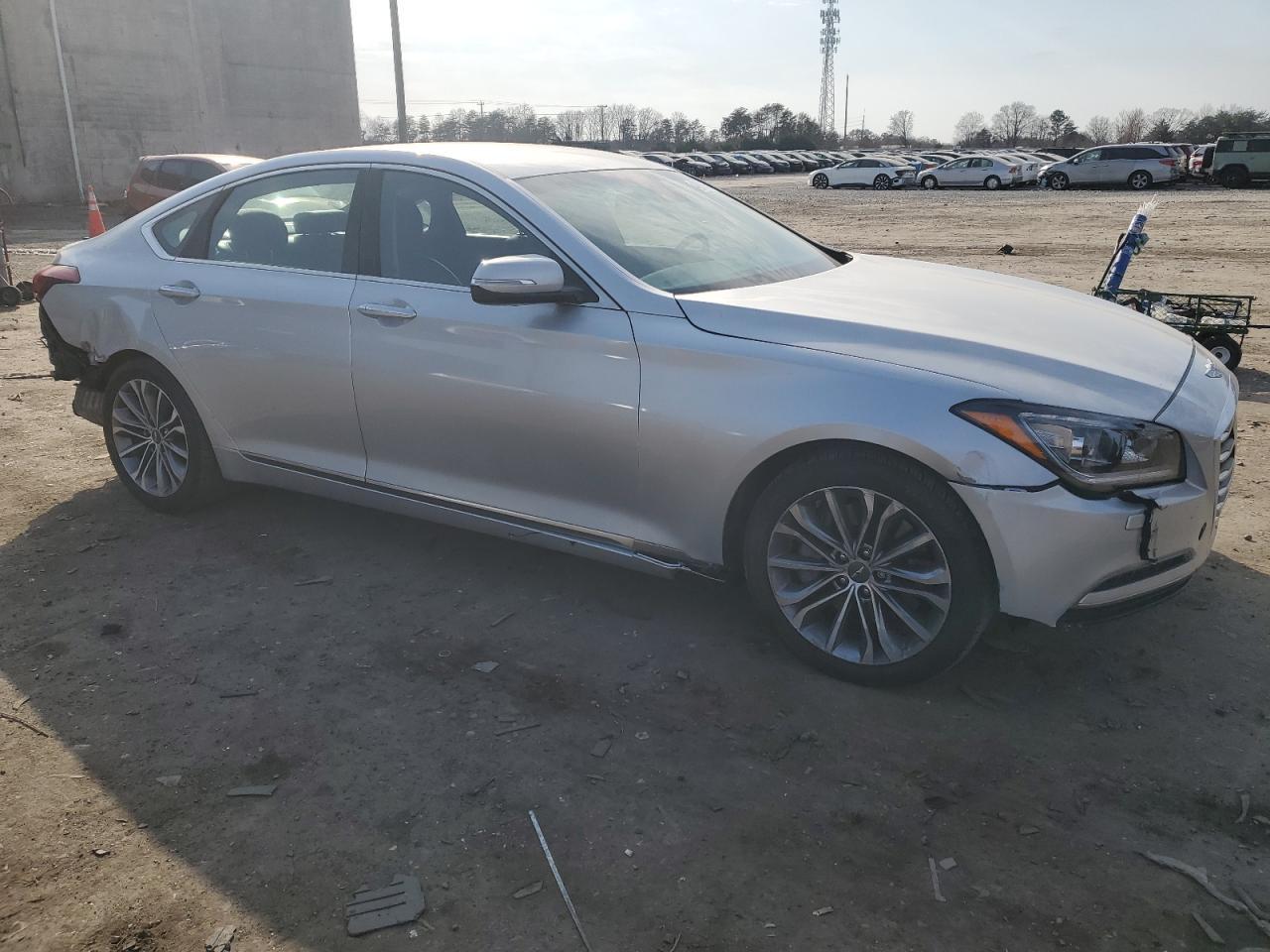 2017 Genesis G80 Base - Image 4