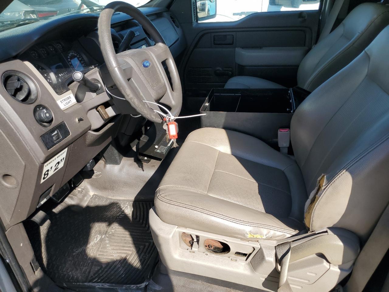 2010 Ford F150 - Image 7