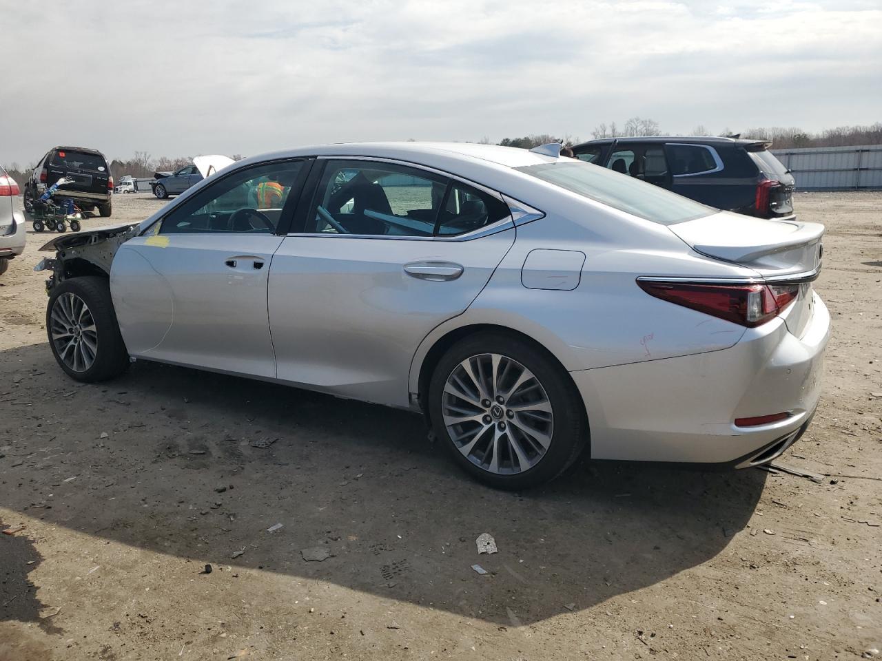 2020 Lexus Es 350 - Image 2