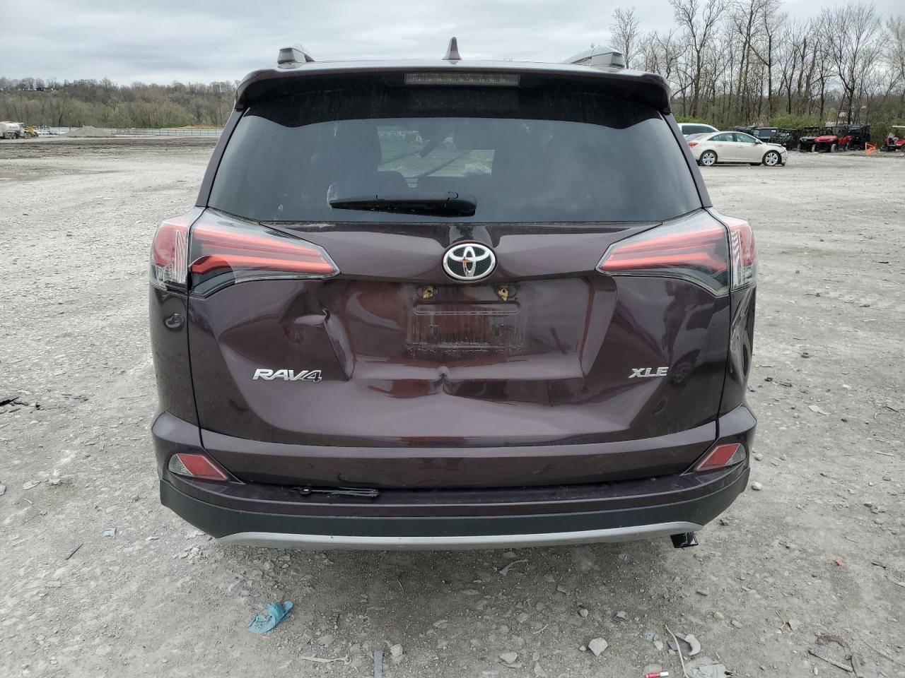 2018 Toyota Rav4 Adventure - Фото 6