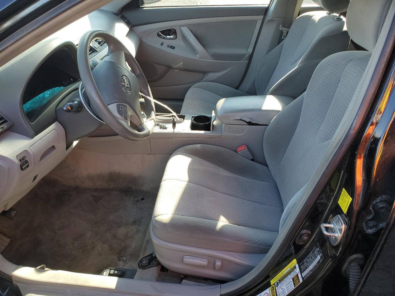 2011 Toyota Camry Base - Фото 7