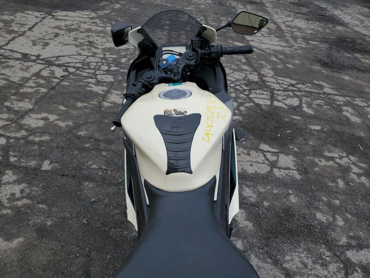 2024 Yamaha Yzfr3 A - Image 6