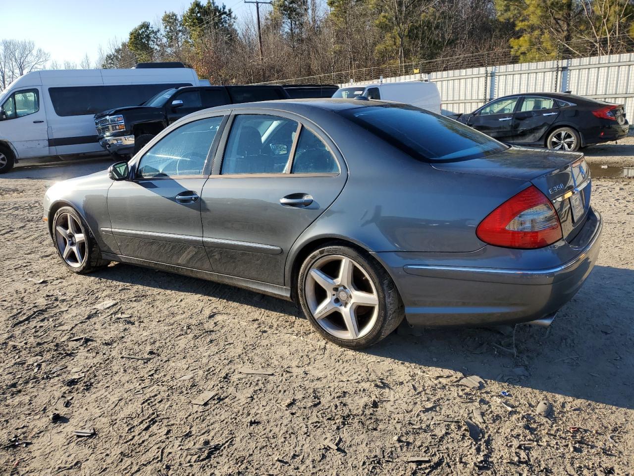 2009 Mercedes-Benz E-Class - Фото 2