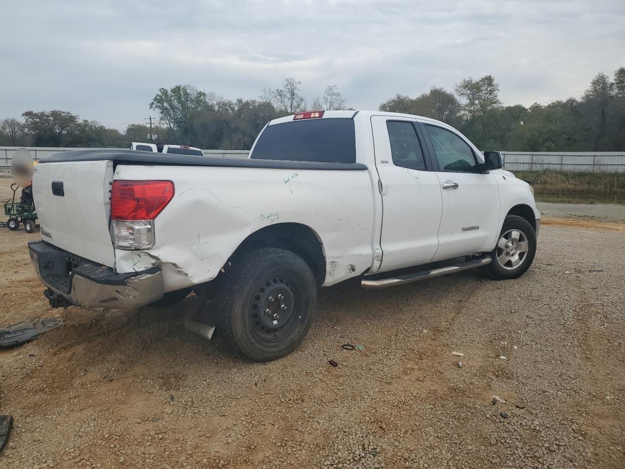 2011 Toyota Tundra Double Cab Sr5 - Фото 3