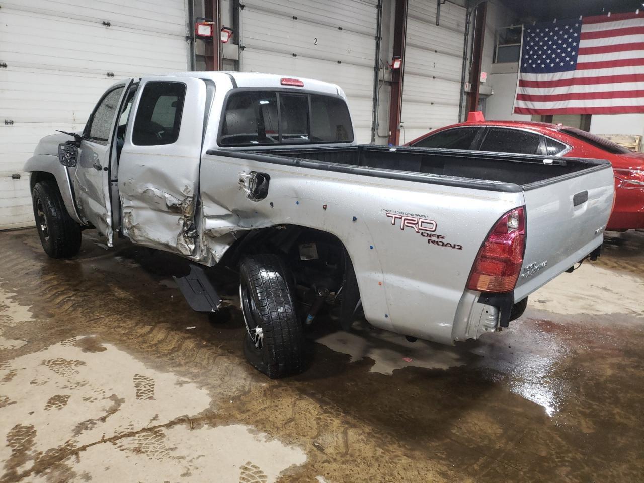 2005 Toyota Tacoma Access Cab - Image 2