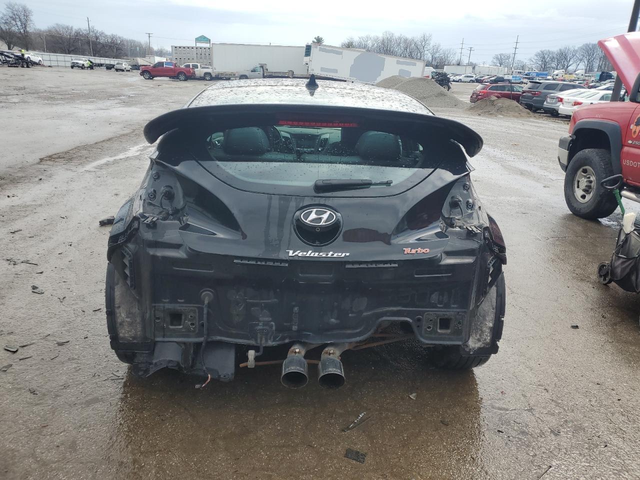 2014 Hyundai Veloster Turbo - Фото 6