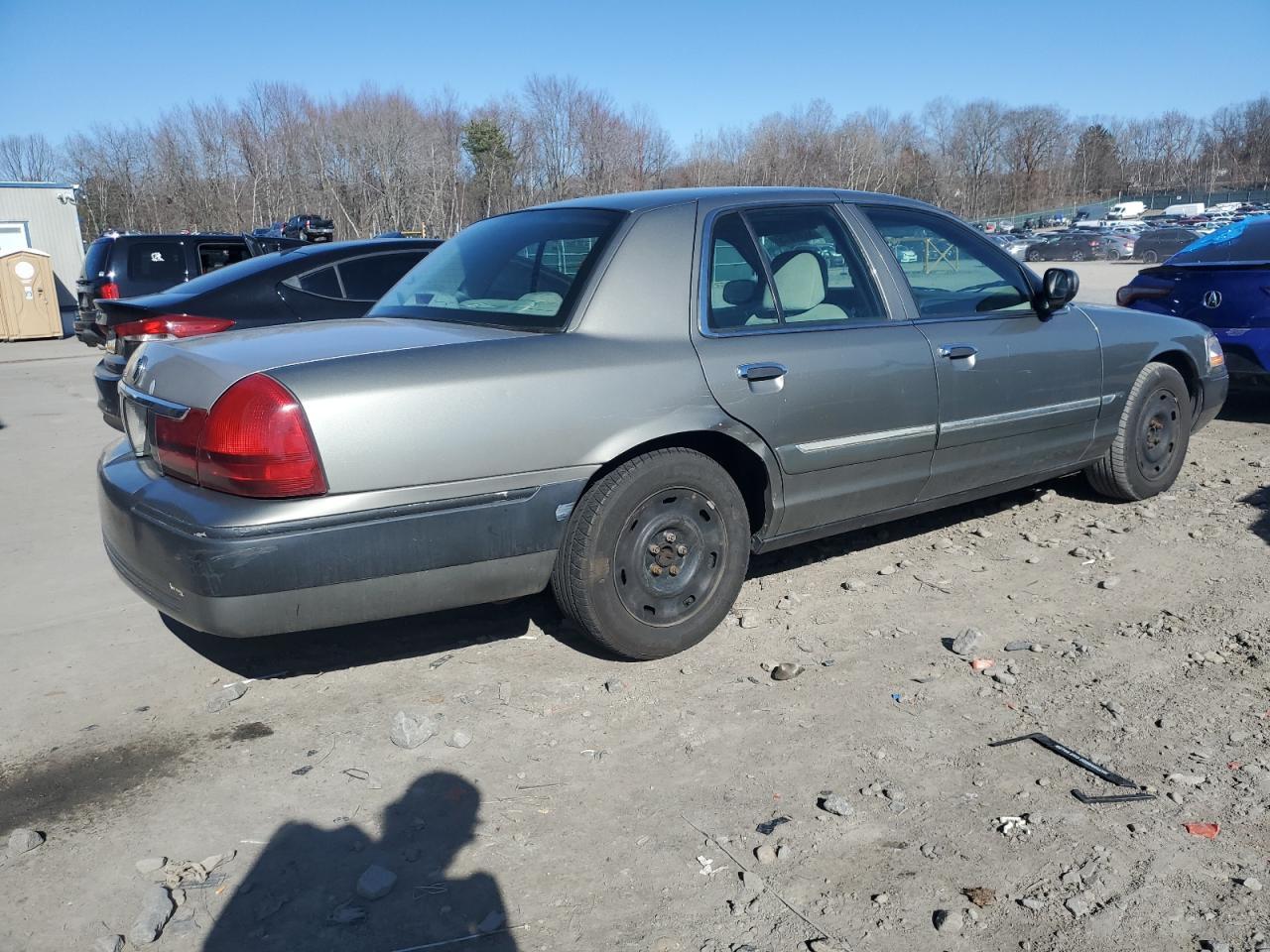 2004 Mercury Grand Marquis Gs - Фото 3