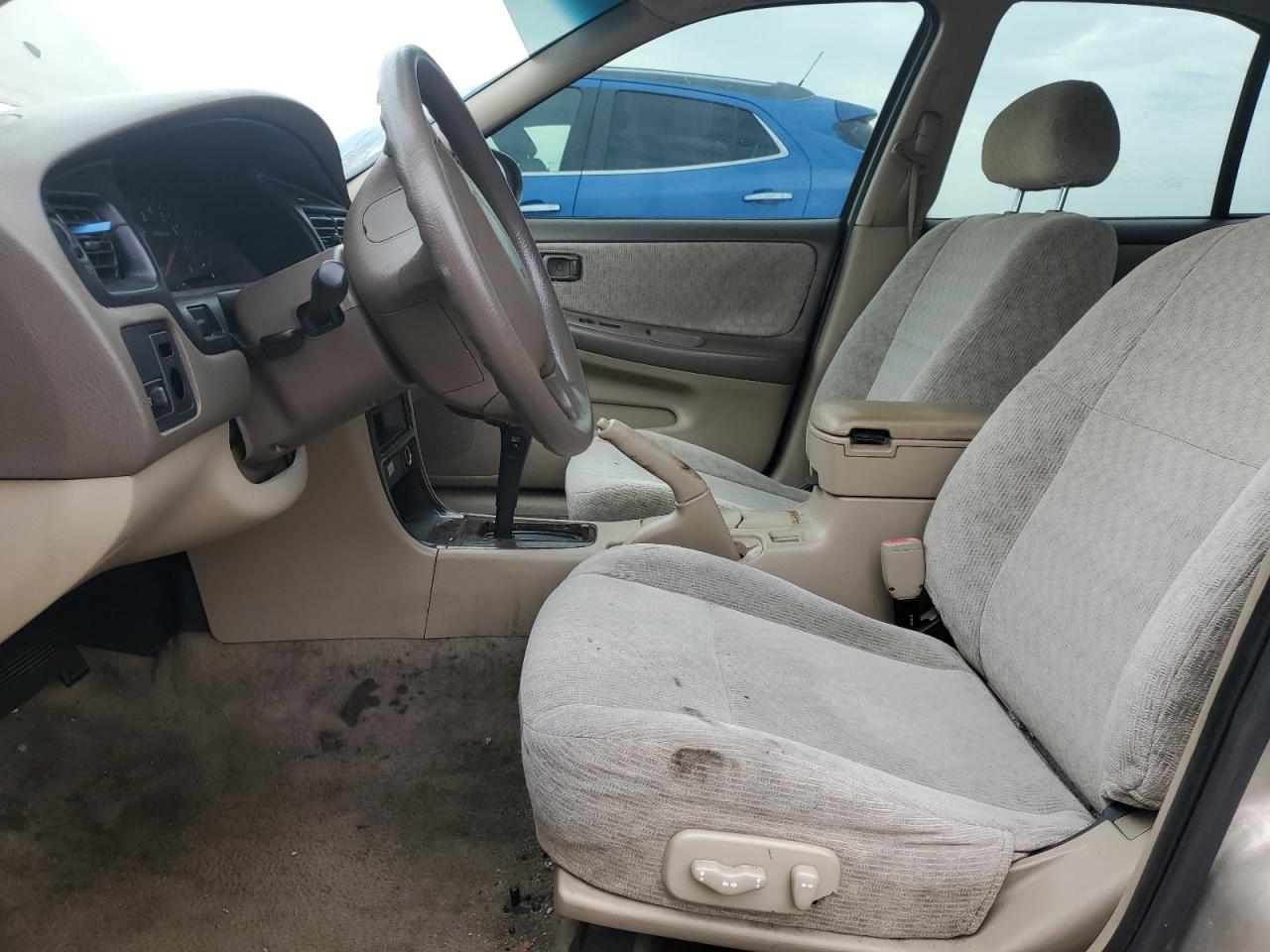 2001 Nissan Altima Xe - Фото 7