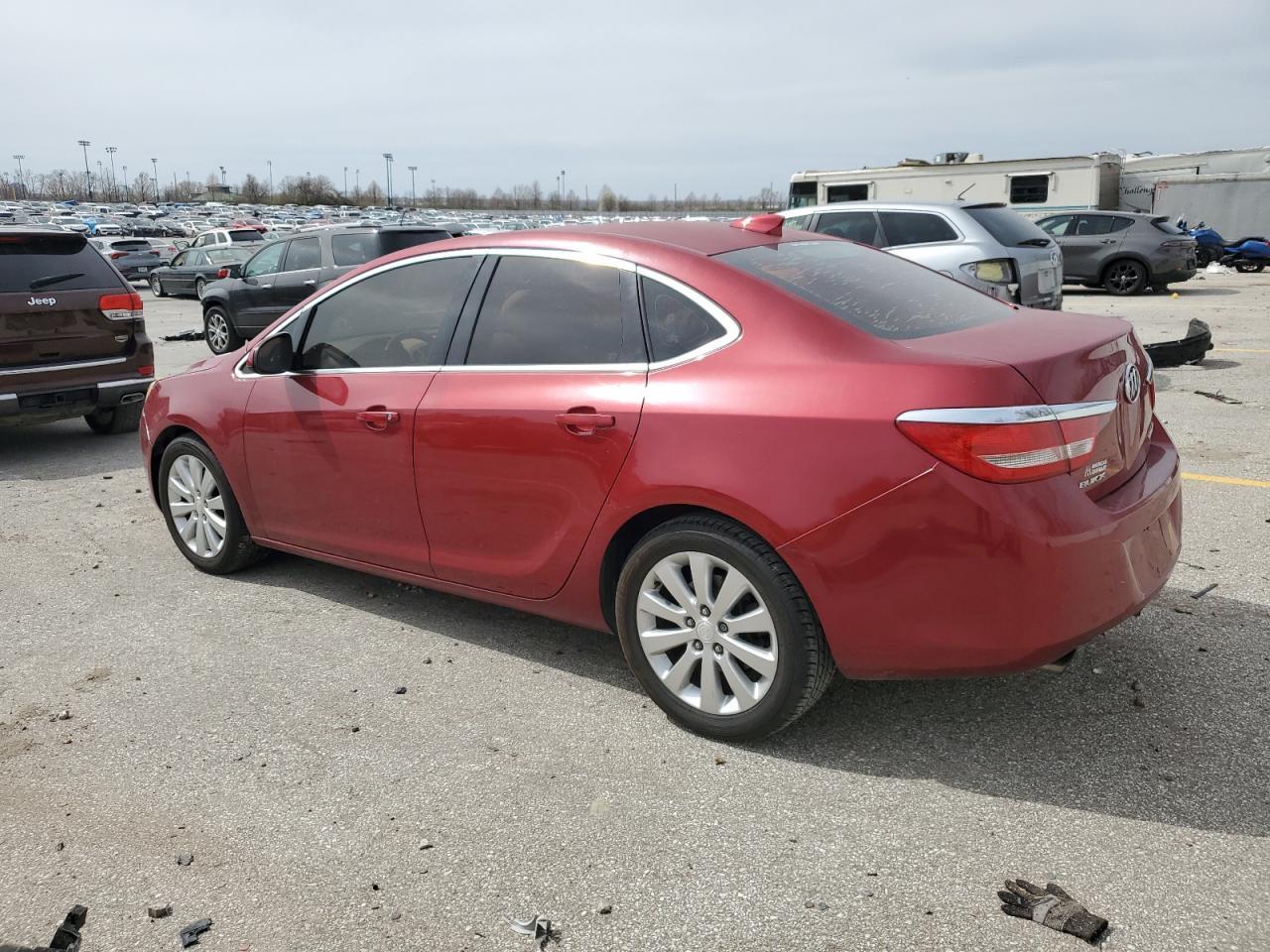 2016 Buick Verano - Фото 2