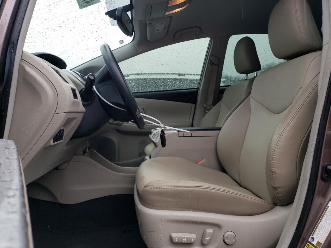 2017 Toyota Prius V - Фото 7