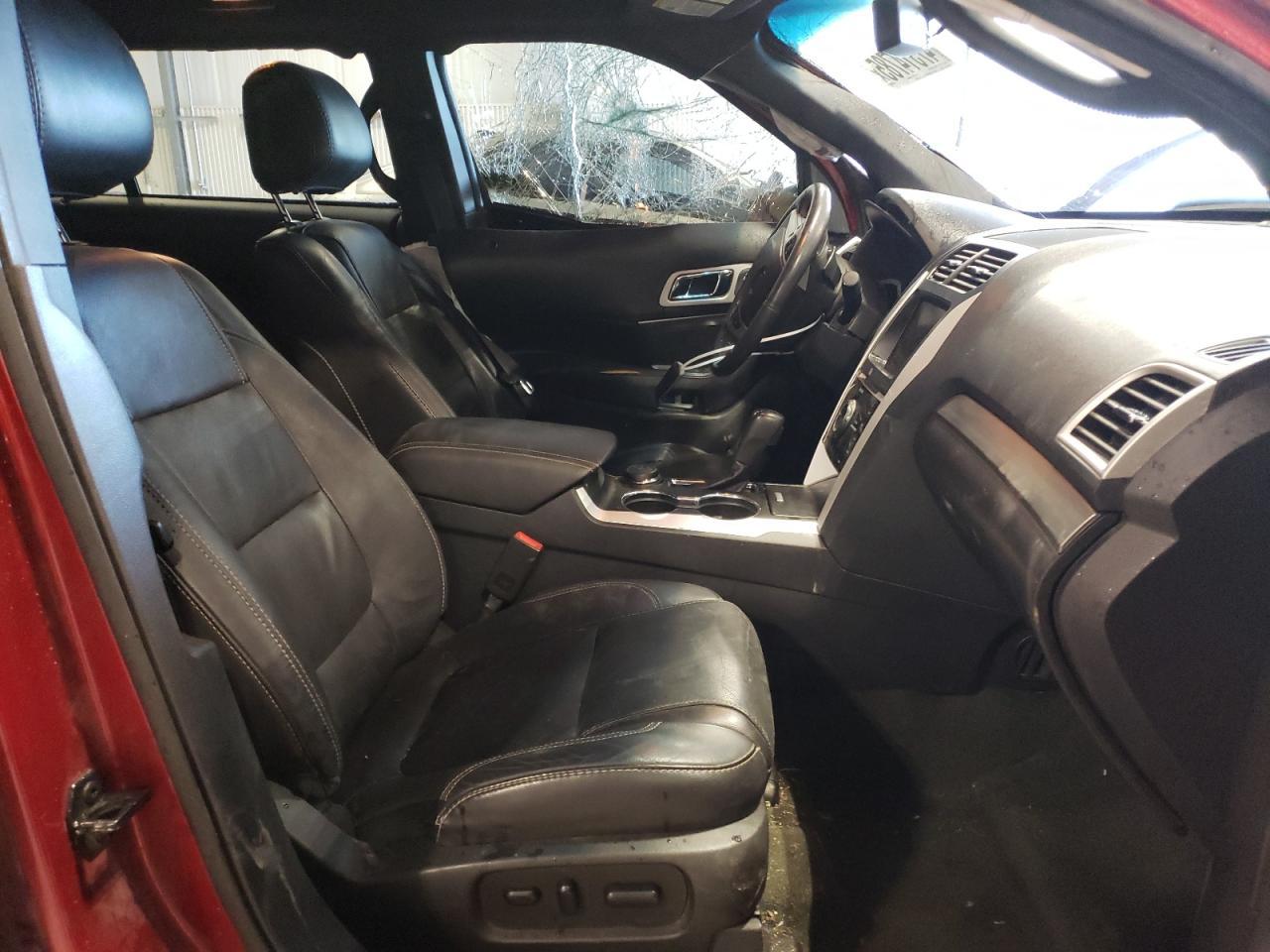 2014 Ford Explorer Sport - Image 7