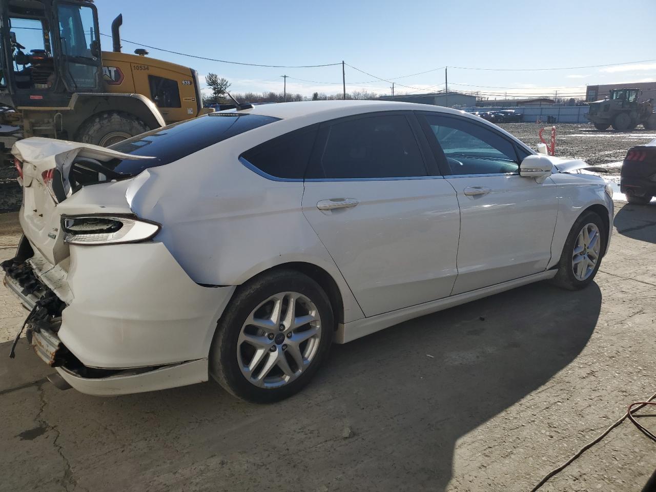 2015 Ford Fusion Se - Фото 3