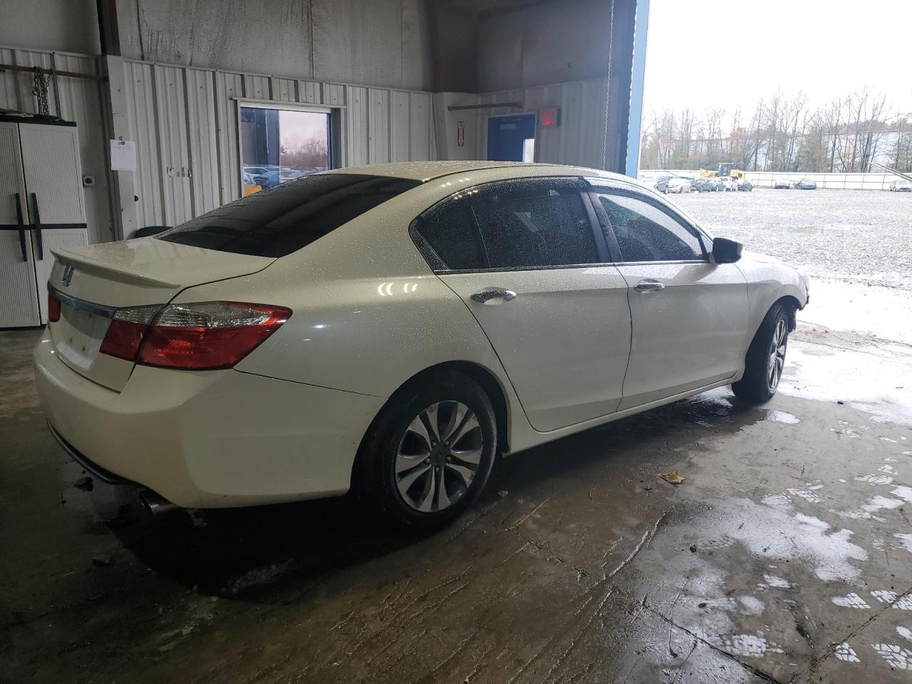 2013 Honda Accord Lx - Фото 3