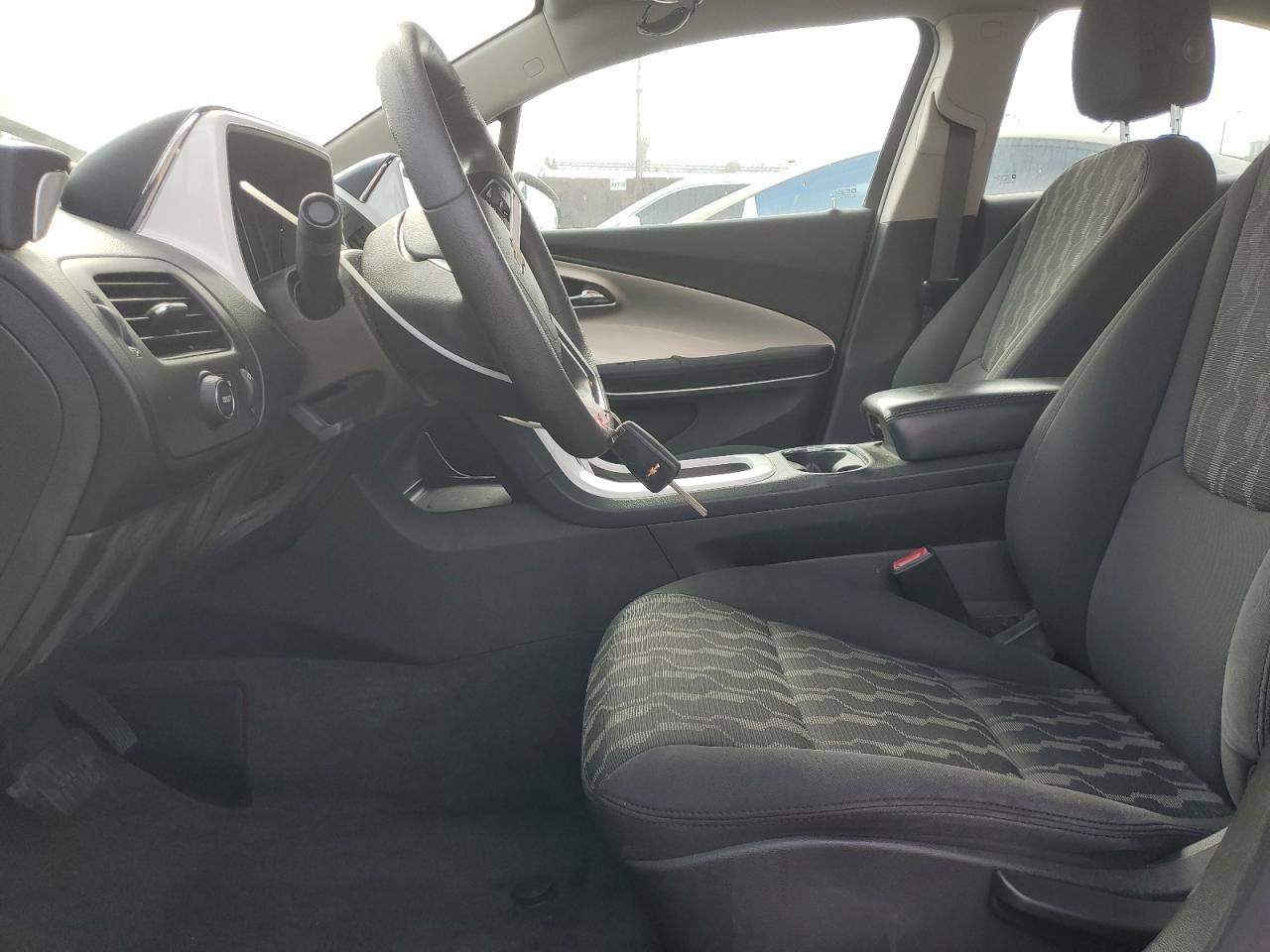 2012 Chevrolet Volt - Image 7