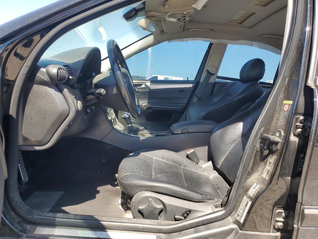 2005 Mercedes-Benz C 230K Sport Sedan - Фото 7