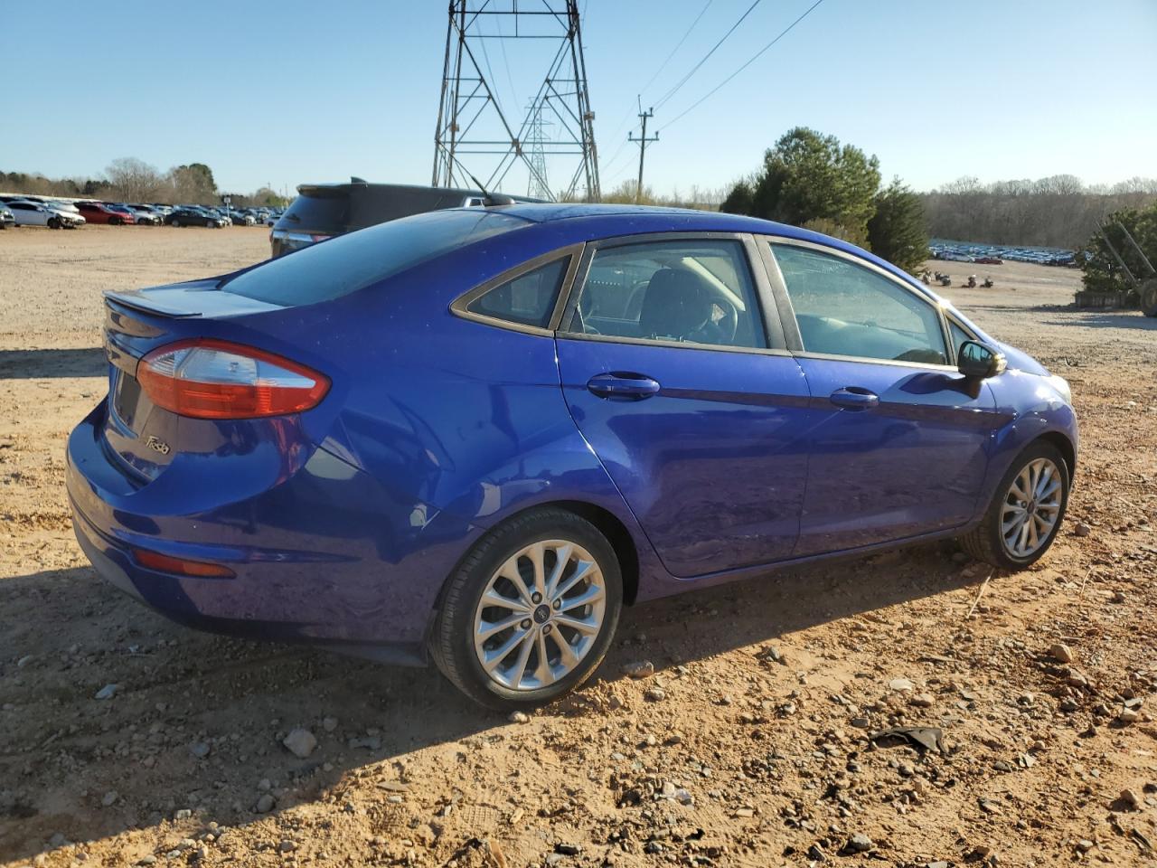 2014 Ford Fiesta Se - Фото 3