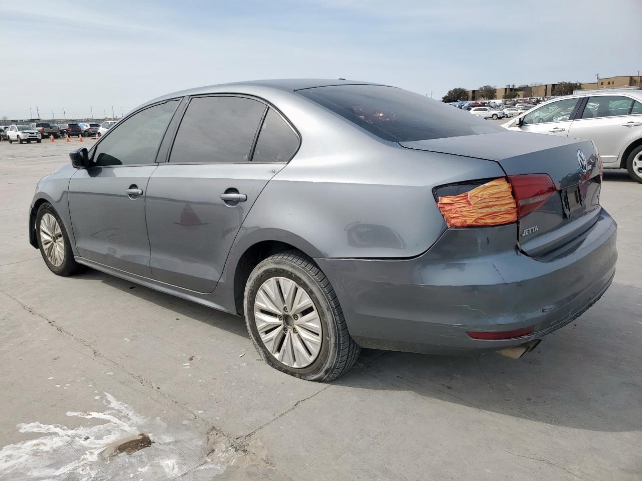 2016 Volkswagen Jetta S - Фото 2