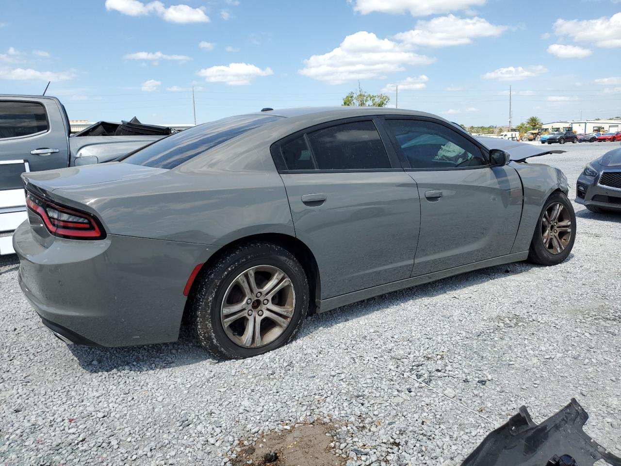 2019 Dodge Charger Sxt - Image 3