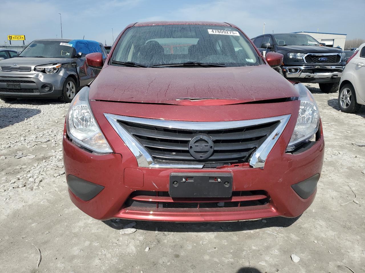 2017 Nissan Versa S - Фото 5