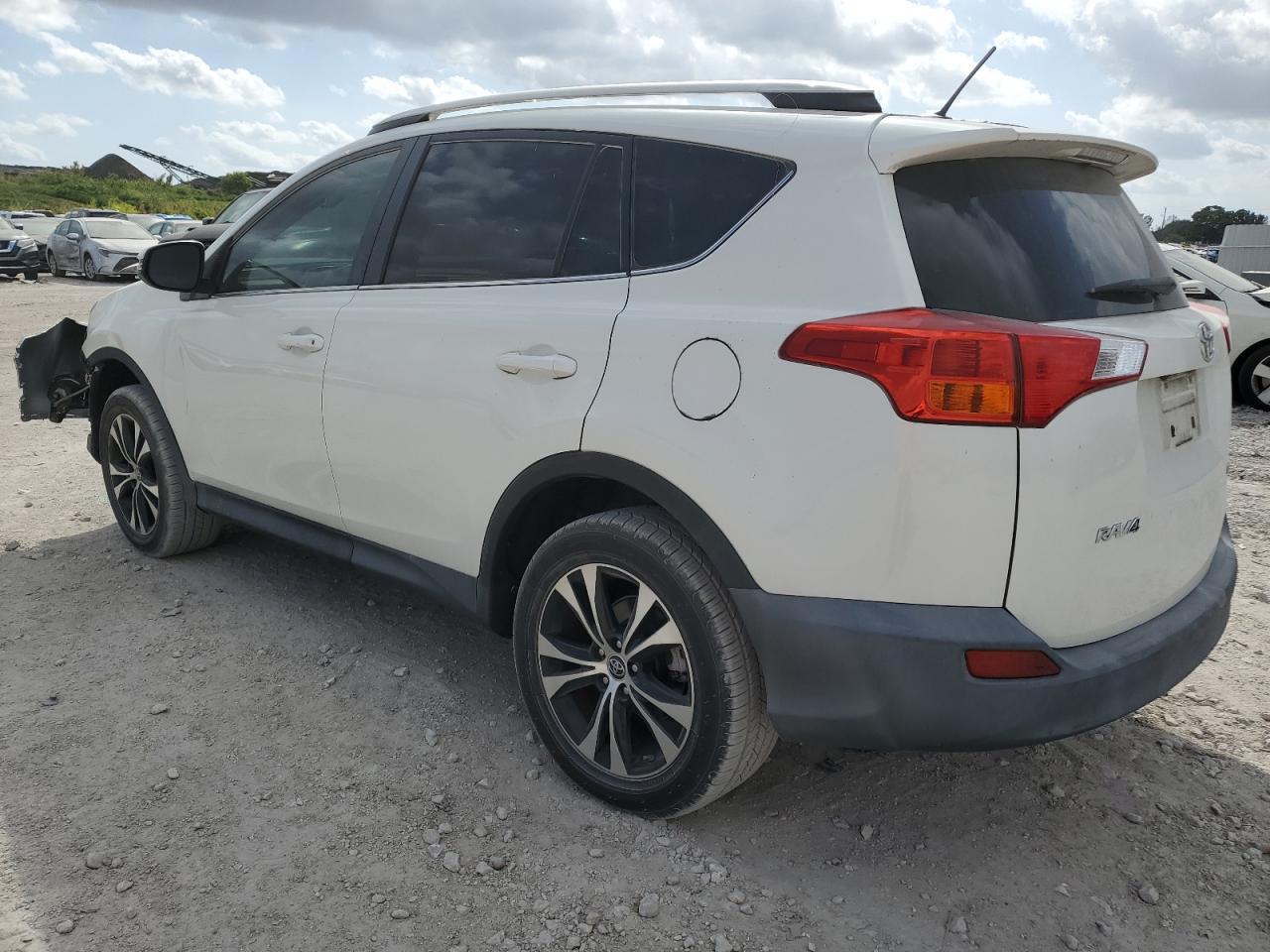 2015 Toyota Rav4 Limited - Фото 2