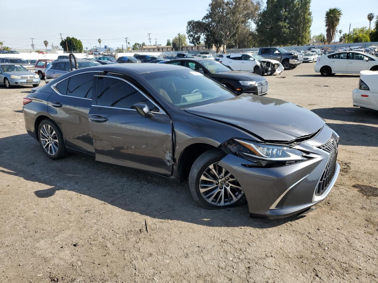 2024 Lexus Es 300H Base - Image 4