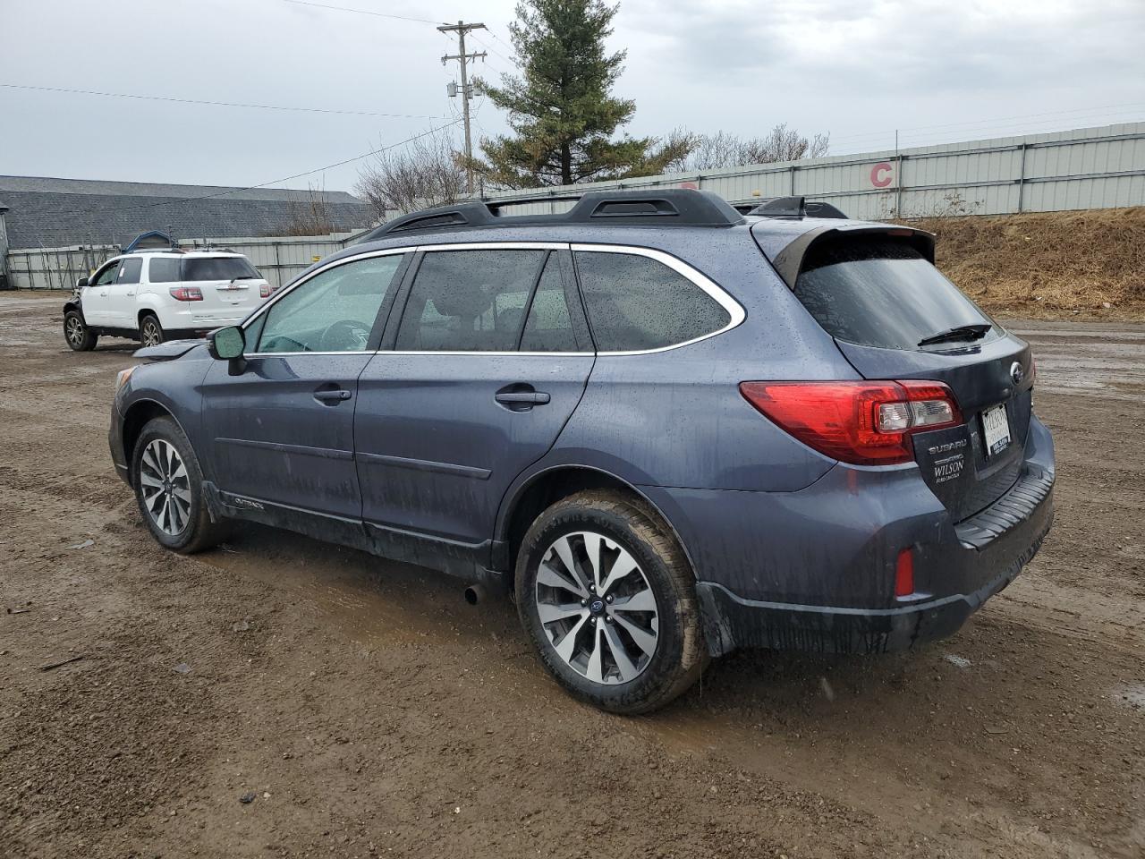 2017 Subaru Outback 3.6R Limited - Image 2