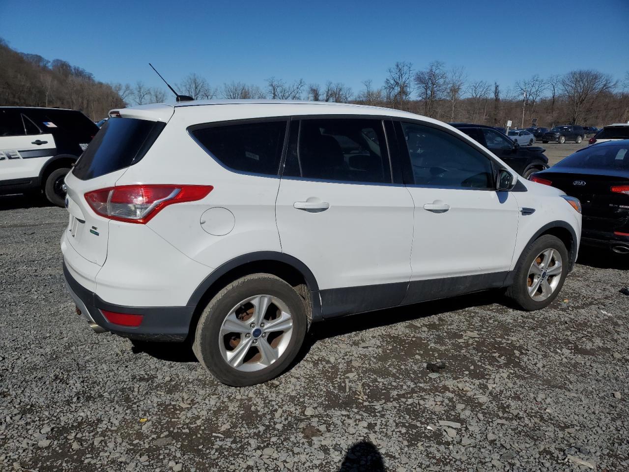 2016 Ford Escape Se - Фото 3