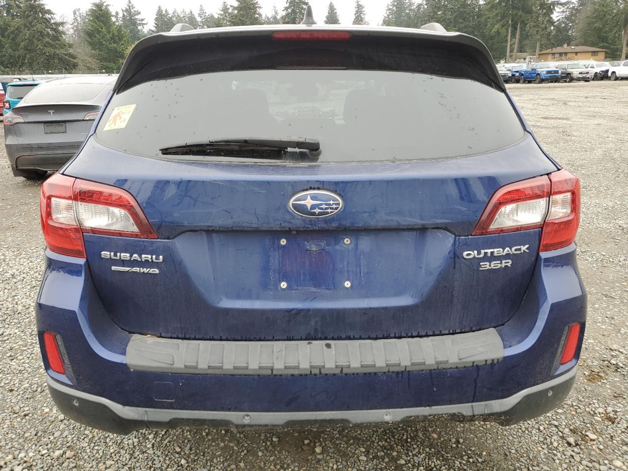 2017 Subaru Outback Touring - Image 6