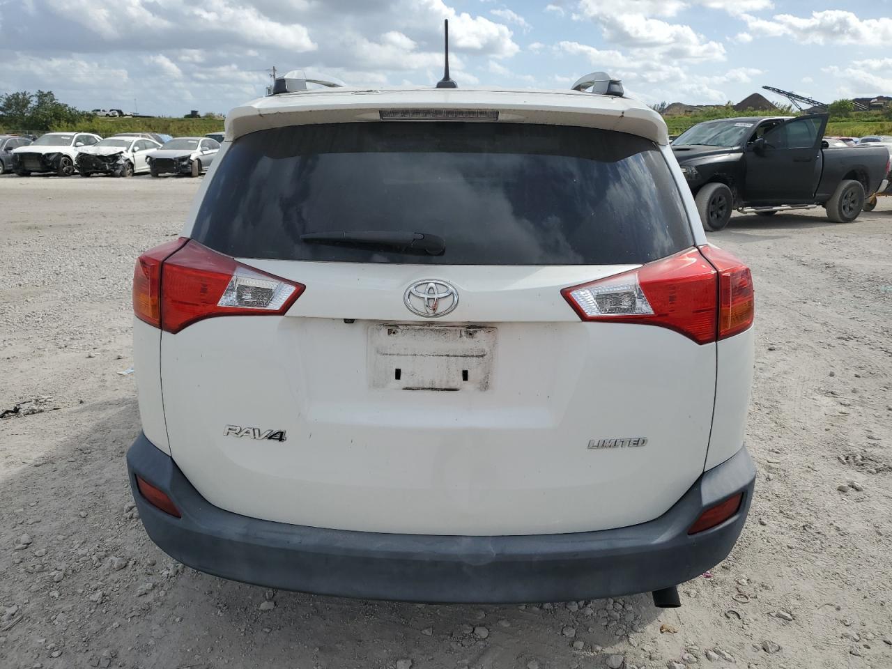 2015 Toyota Rav4 Limited - Фото 6