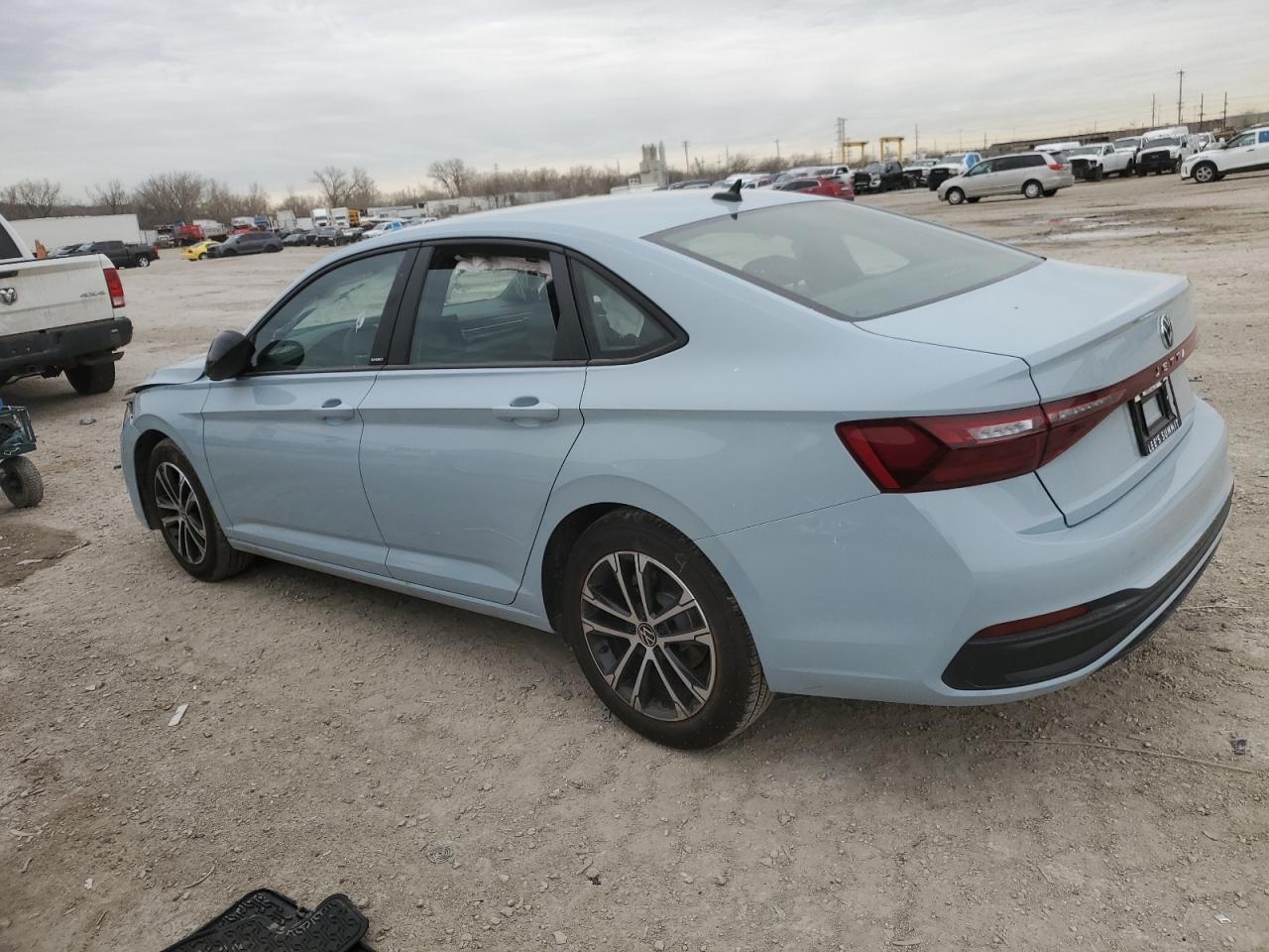 2025 Volkswagen Jetta Sport - Image 2