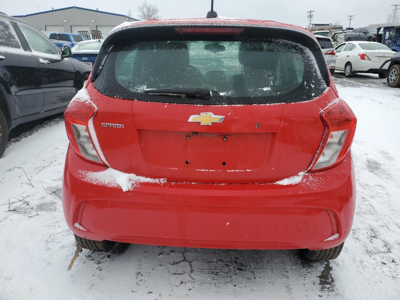 2017 Chevrolet Spark Ls - Фото 6
