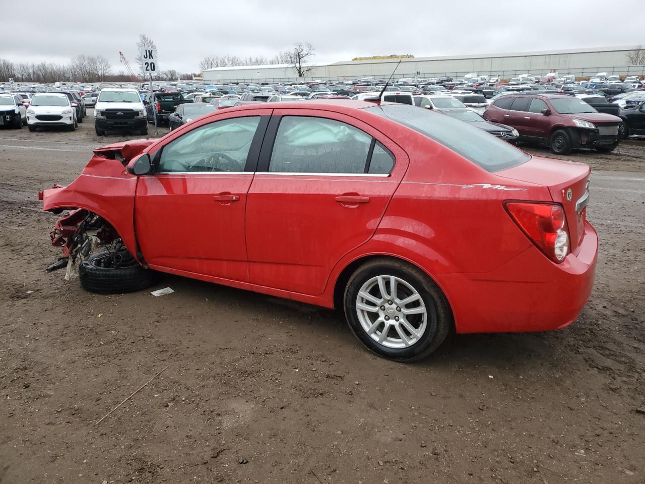 2012 Chevrolet Sonic Lt - Фото 2