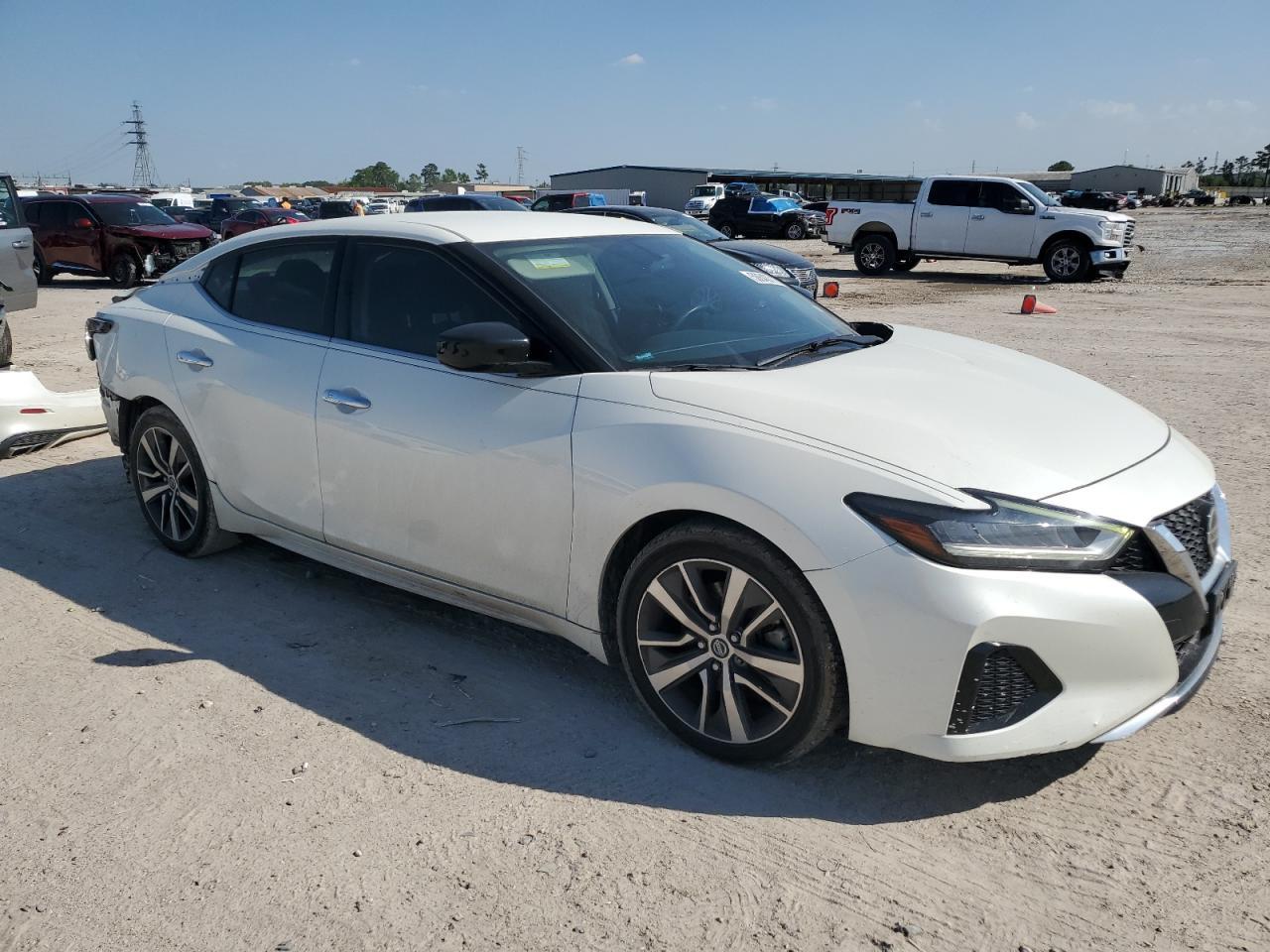 2019 Nissan Maxima S - Image 4