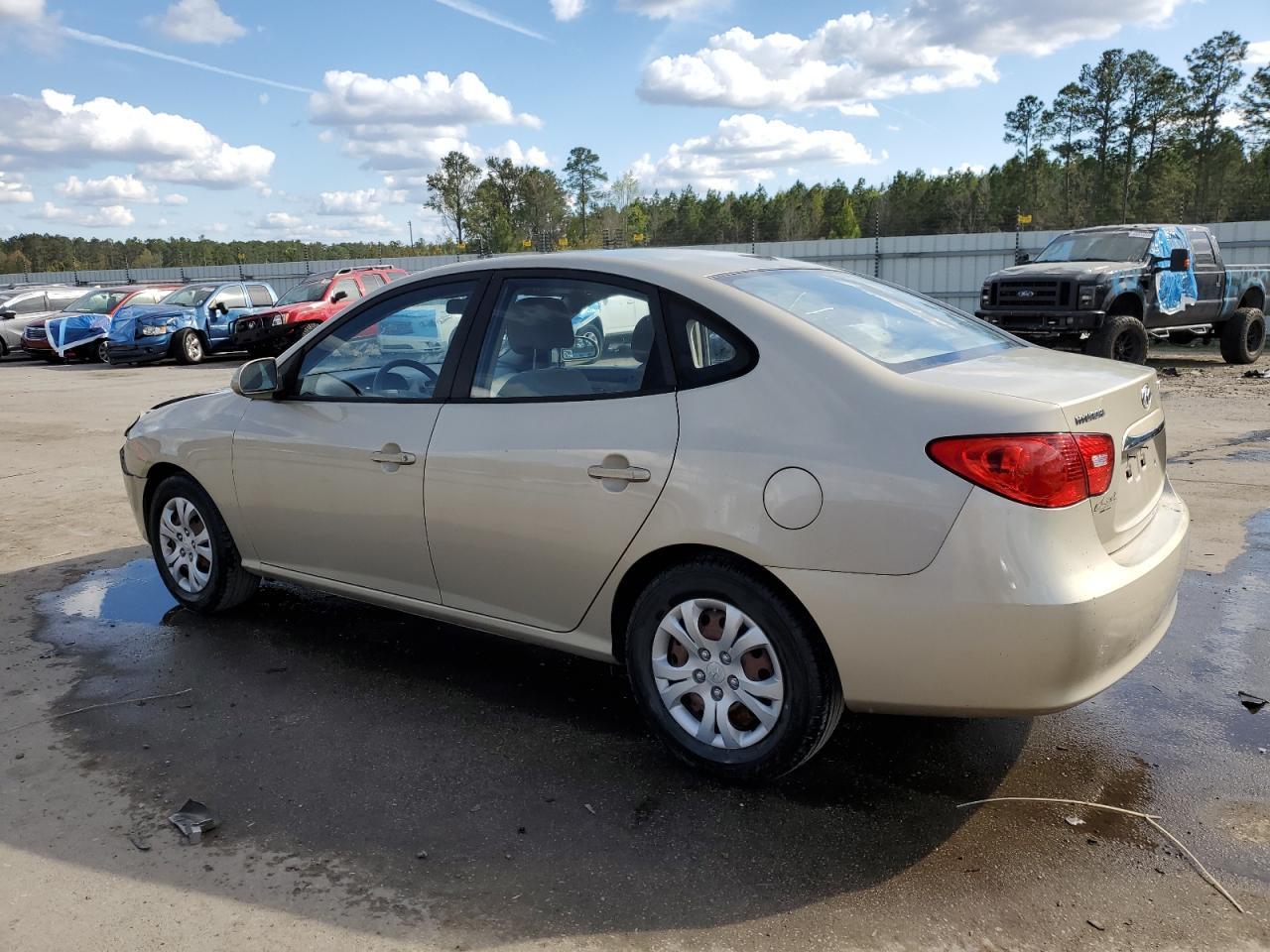 2010 Hyundai Elantra Gls - Фото 2