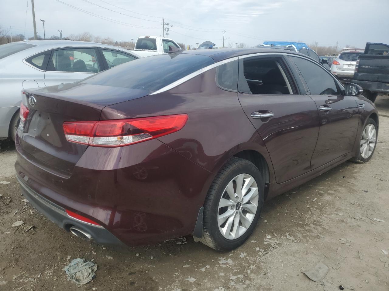 2018 Kia Optima Lx - Image 3