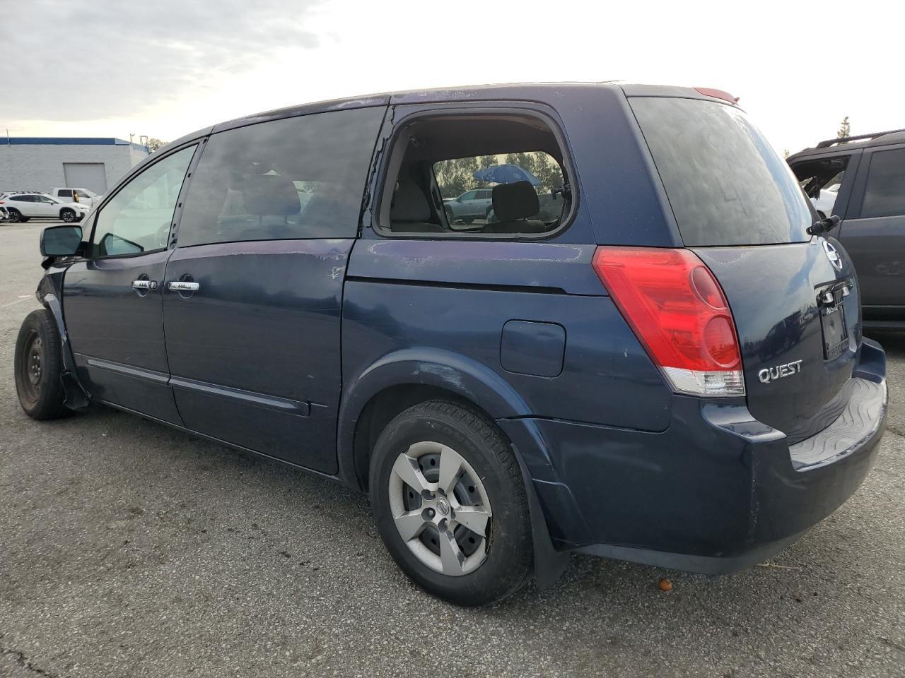 2008 Nissan Quest S - Фото 2