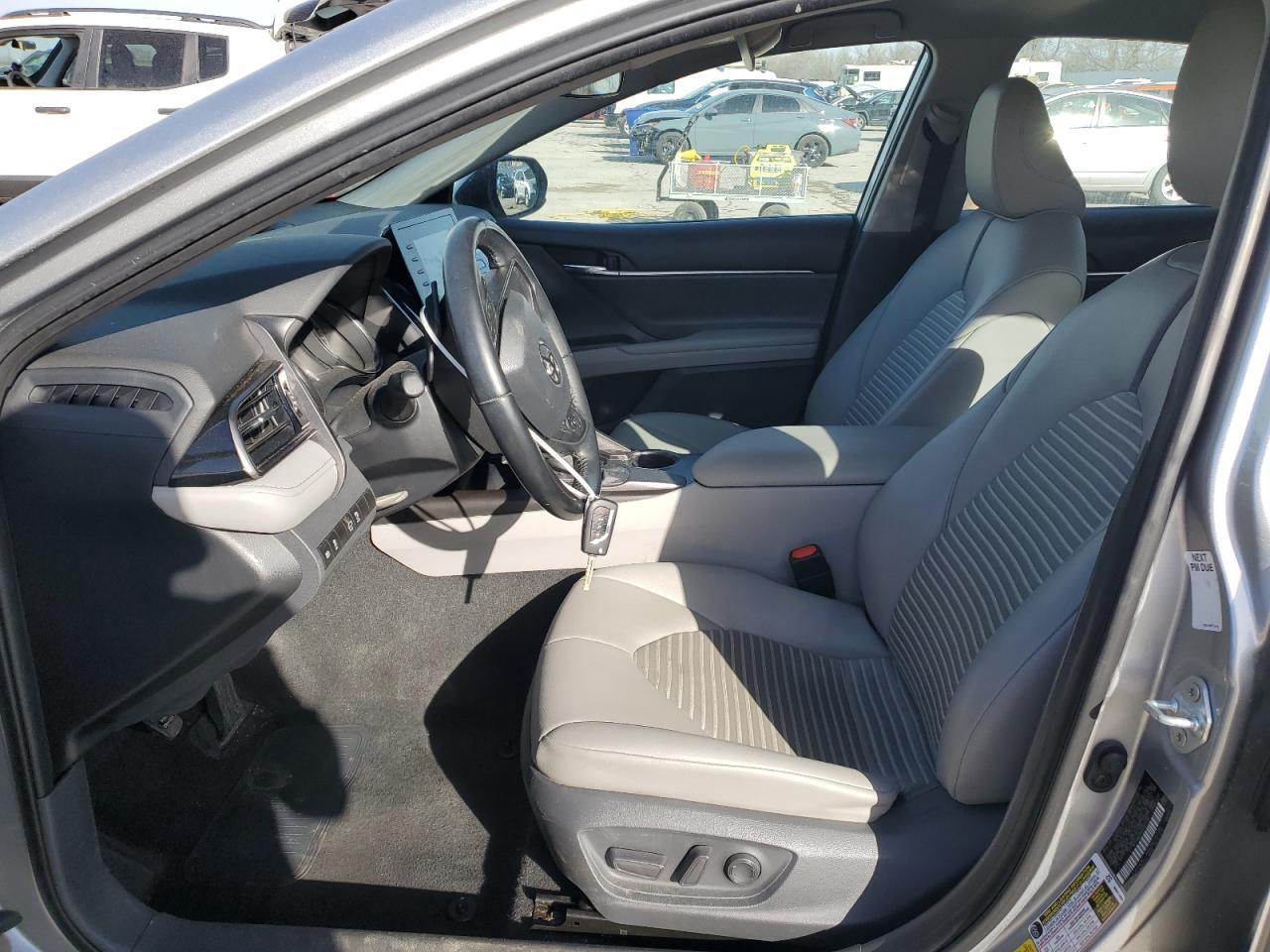 2021 Toyota Camry Se - Image 7