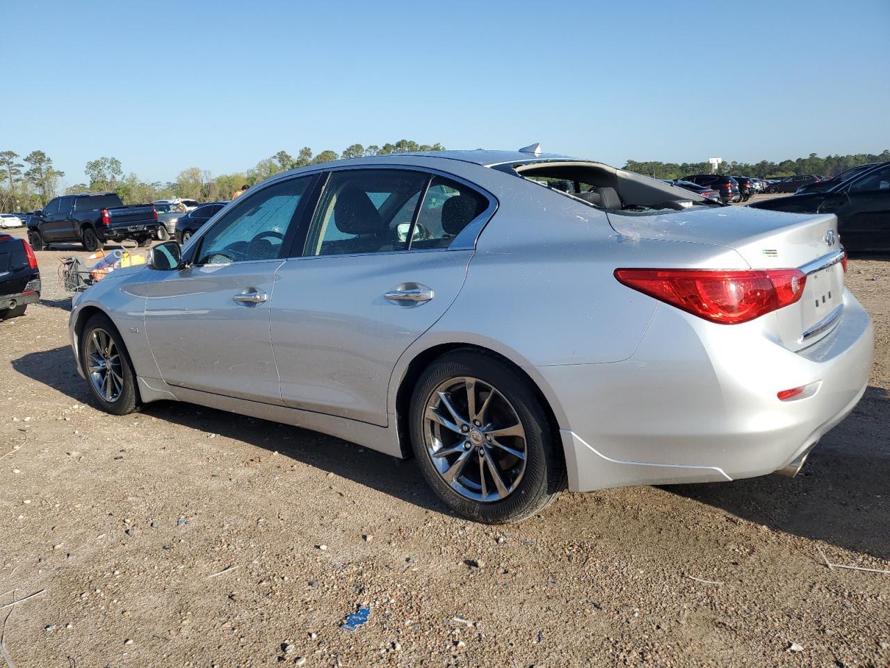 2017 Infiniti Q50 Premium - Фото 2